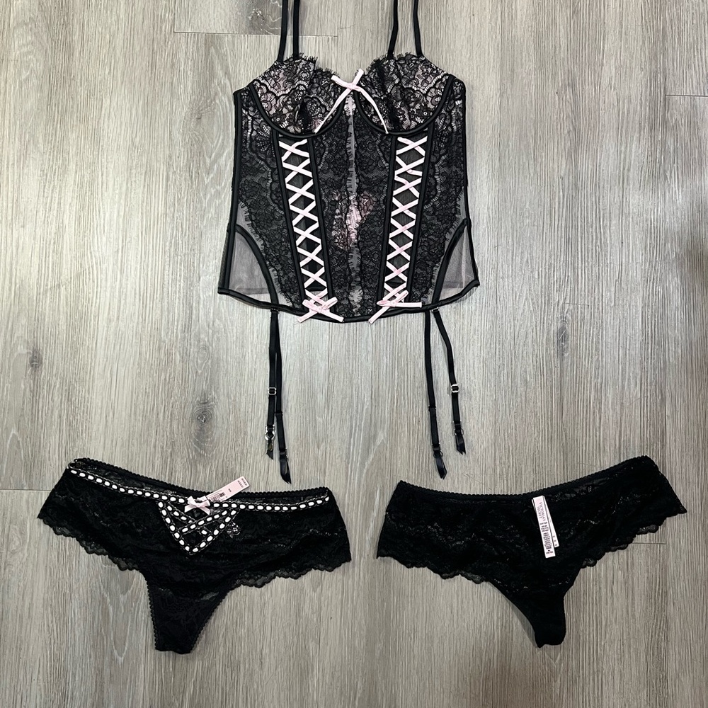 Victoria’s Secret Corset Lingerie Set – Black Lace – NWT
